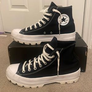 Size 11 Womens Converse Chuck Taylor All Star Hi Lugged Sneaker - Black